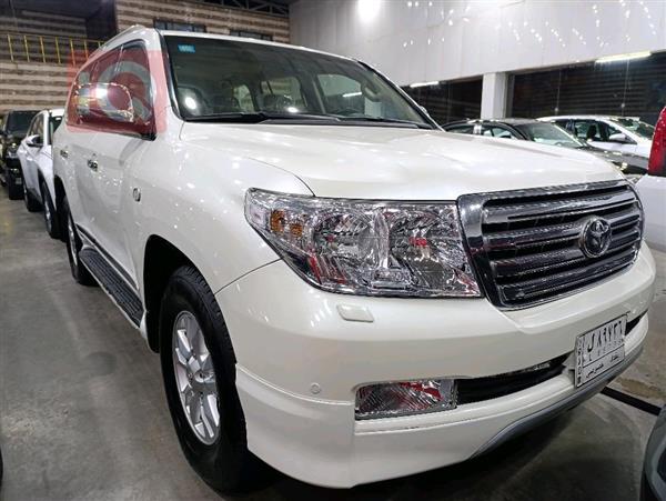 Toyota for sale in Iraq